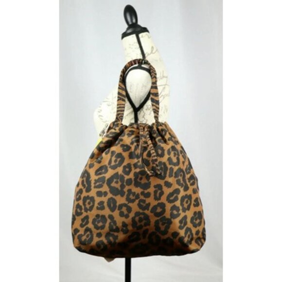Vince Camuto Harlo Leopard Print Tote Bag/Backpack - Picture 5 of 5